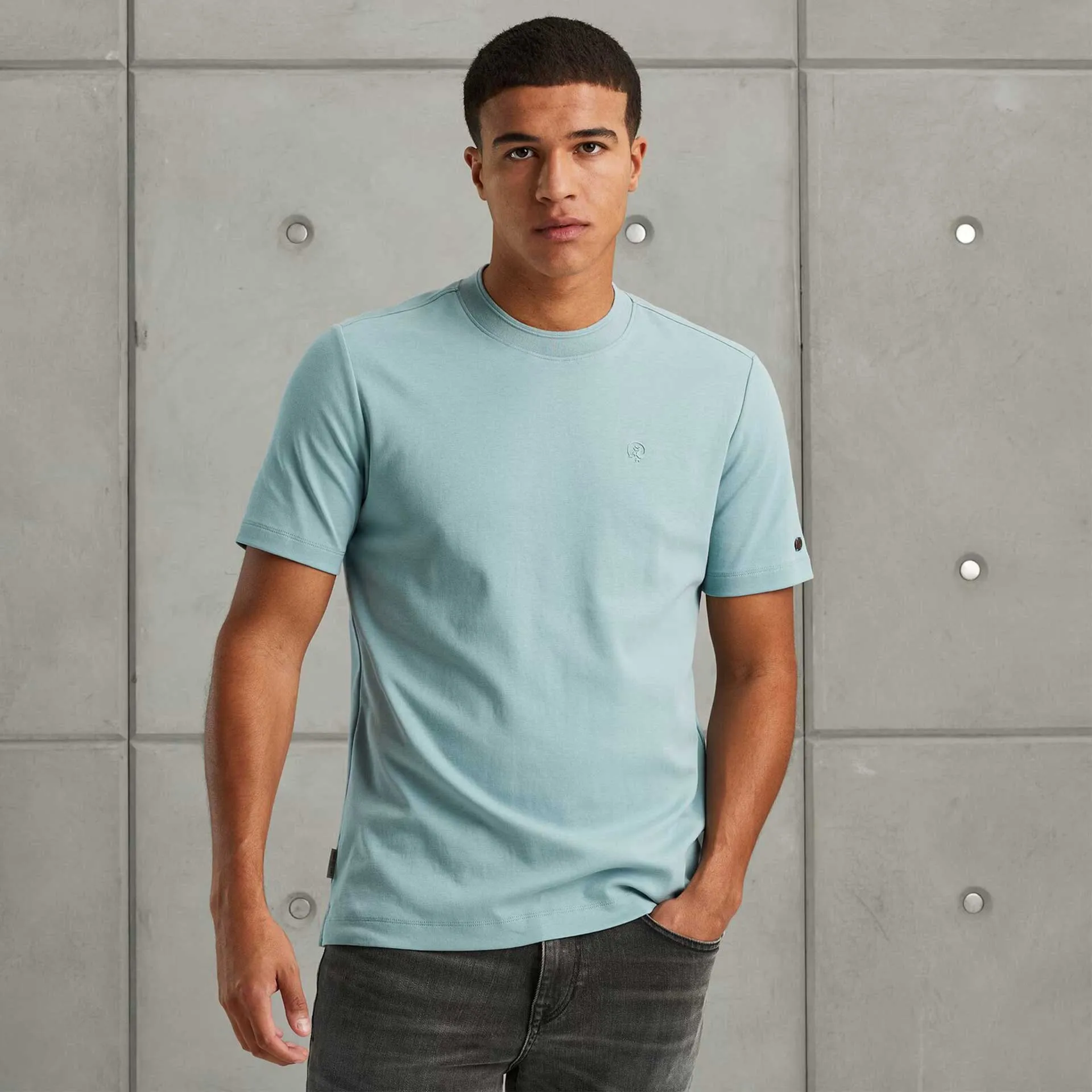 CAST IRON TSHIRT PETROL            